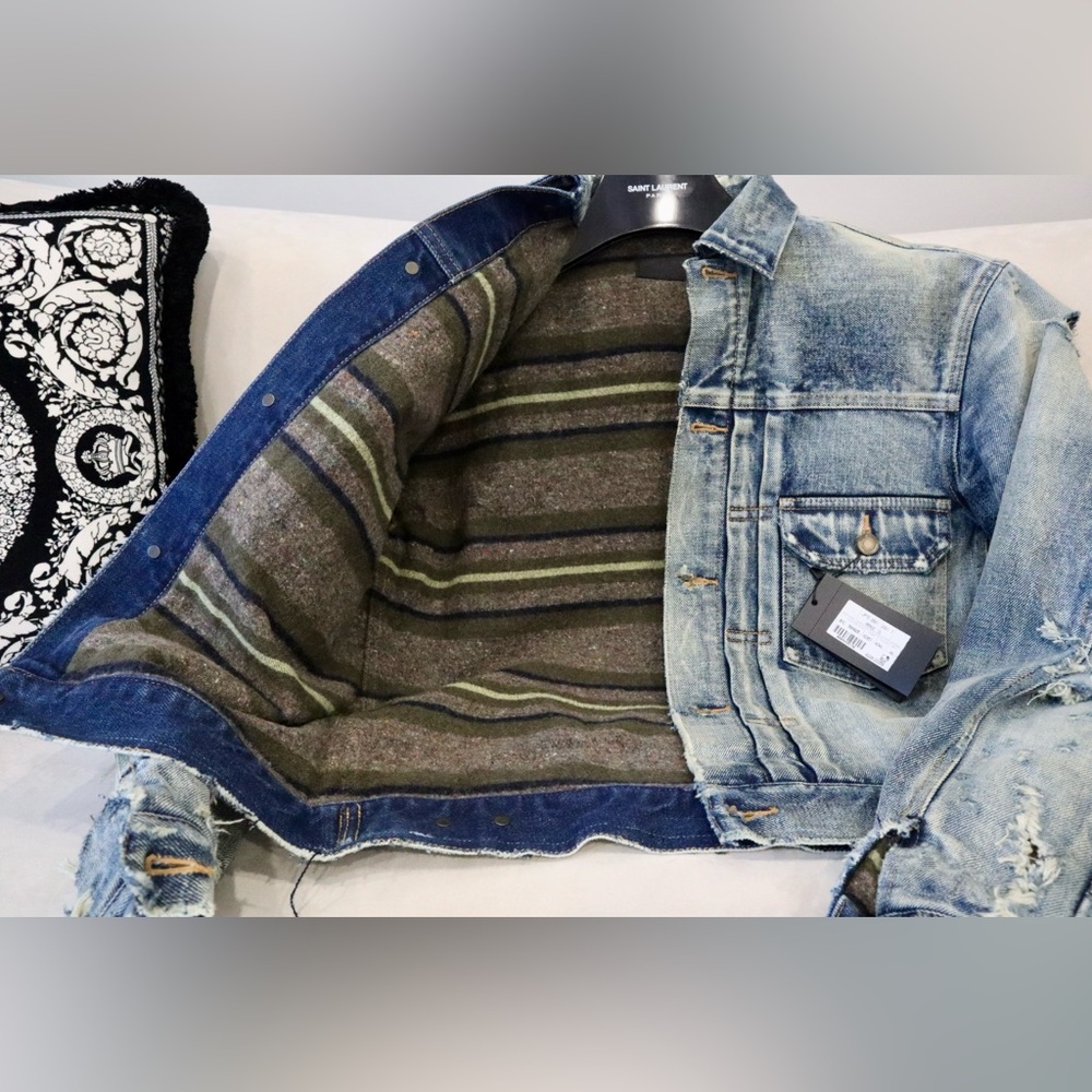 ❌SOLD❌YSL Destroyed Denim Jacket - Picture 8 of 10